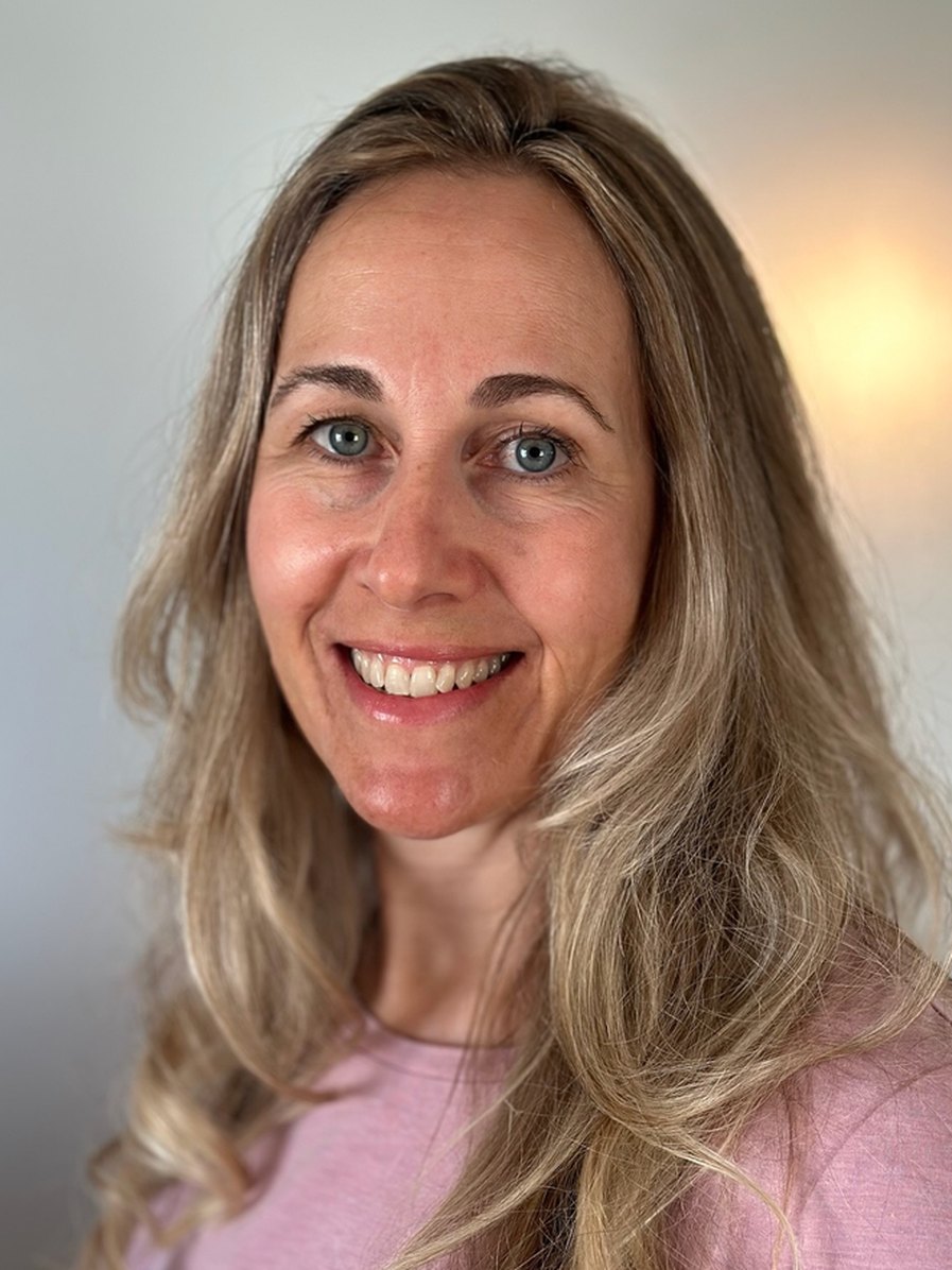Stefanie Roth